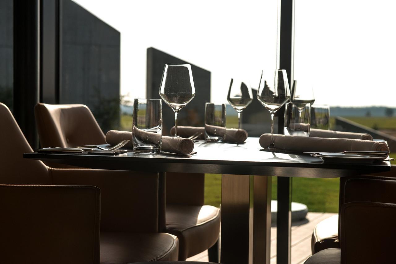 Mg Restaurace/Luxury Apartments Mladá Boleslav Kültér fotó